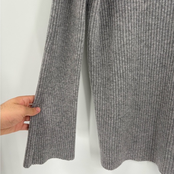 Madeleine Thompson Gray Ribbed Cashmere Sweater Medium Slit Hem Pullover small - Picture 10 of 16